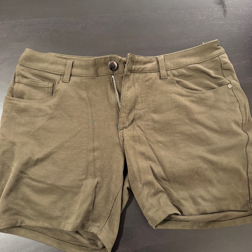 Steele Shorts - Olive Green